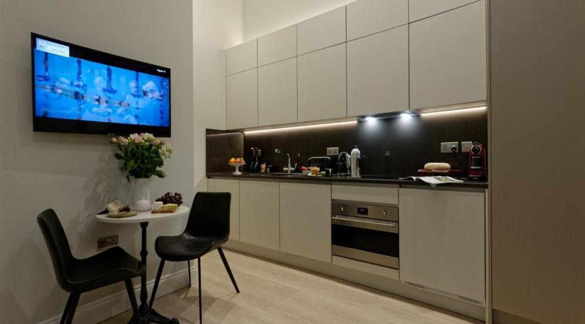 الشقق الفندقية لندنفي  The Residen Kensington المظهر الخارجي الصورة